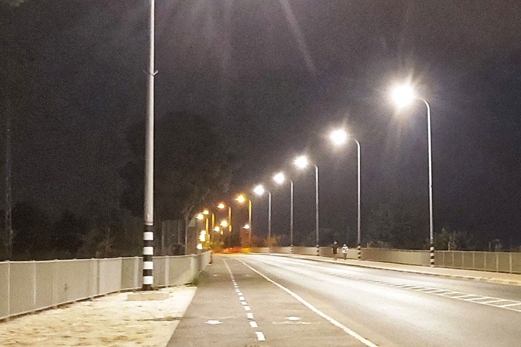 streetlights